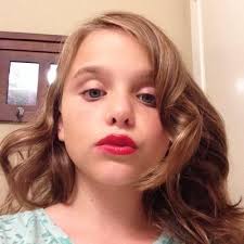 Ava Pierce (@Madhorsegirl)