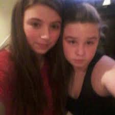 Sydney Doucet (@sydandsara)