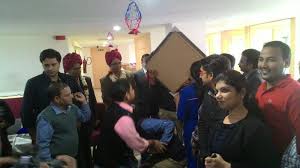 Especially adept at interacting with individual and business clients and seeking amicable. Icici Bank Office Photos Glassdoor