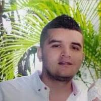 80+ perfiles de «Daniel Atehortua»