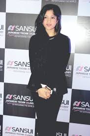 Anu malik was born on november 2, 1960 in bombay, maharashtra, india as anwar sardaar malik. Anmol Malik S Let Me Come Home In Vh1 International Music Charts News India Times