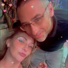 Elle n'a que faire du regard des autres, mais ses voisins sont exaspérés  par son habitude ➡ https://www.demotivateur.fr/uHt