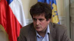 Diego schalper hizo errada analogía mientras debatía sobre el bono clase media. Diego Schalper La Funcion Policial En Chile Esta Depreciada