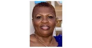 Charles Ellerbe's Instagram, Twitter & Facebook