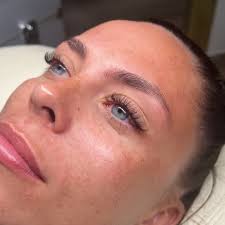 Katie Everitt (@thelasherstouchdubai) · Dubai