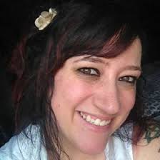 Kristie Heck's Instagram, Twitter & Facebook