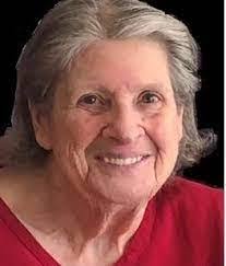 Beatrice Mullen's Instagram, Twitter & Facebook