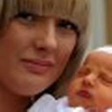 Mum Kelly Jones buried her fiance five hours before giving birth to their  daugher