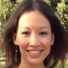 Melissa Cahill's Instagram, Twitter & Facebook