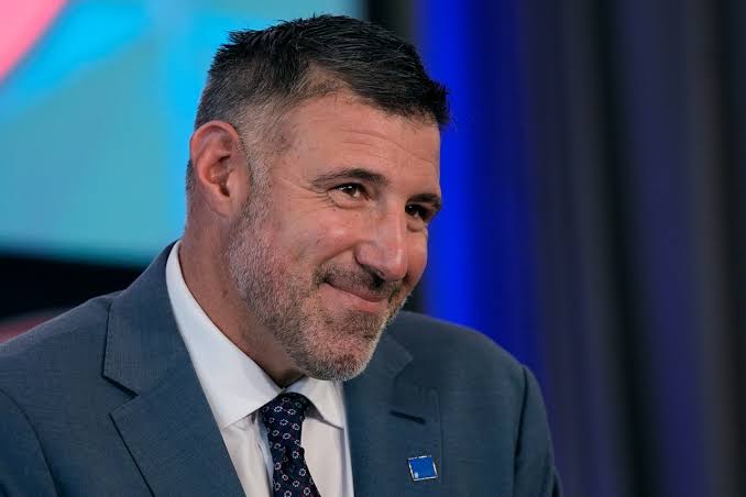 The worst thing I've ever seen.' How Mike Vrabel bombed his 1st-ever job interview - masslive.com
