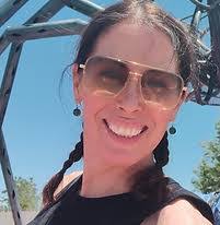 Kat Dunham's Instagram, Twitter & Facebook