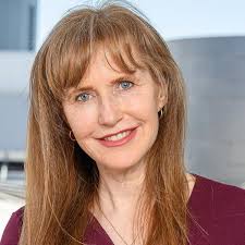 Amazon.com: Resilient Relationships: Techniques for Surviving  Hyper-individualism, Social Isolation, and a Mental Health Crisis:  9781032203911: Heim, Christian, Heim, Caroline: Books