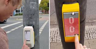 Crosswalk That Will Allow Strangers To Play Pong With One Another While They Wait For The Light To Change In The German City O Pong Wtf Fun Facts Traffic Light