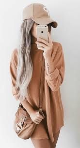 Skinny brunette in fencenets 5 min. Winter Fashion Casual Summer Outfits Casual Street Style Cozy Winter Outfits