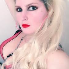 Dozens of anti-ICE protesters gathered at the Margaret Hunt Hill Bridge in  Dallas, Texas Monday night. 👉🏼  kwtx.com/2025/06/10/1-person-arrested-during-ice-protest-margaret-hunt-hill-bridge-dallas/