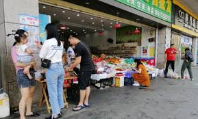 水果店和零食店哪个赚钱？创业初期你需要知道的事-趣丁网