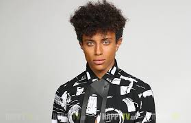 See more of ηρακλησ on facebook. Hraklhs Gntm 3 Biografiko Hlikia Tsoyzinof