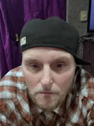 Something I noticed about Riley in Talk to Me (spoiler) : r/A24