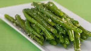 Poêlée de trompettes de la mort et persillade. Blanched Green Beans Sauteed In Persillade Online Culinary School Ocs