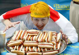 Le + gros mangeur choque la star du kebab! Les Challenges Des Academiciens Blogs Poker Forum Poker Academie