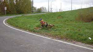 Parler des transports la circulation routière, la sécurité routière, les panneaux de signalisation, le code de la route Une Sortie De Route A L Origine De L Accident Qui A Tue Trois Armentierois