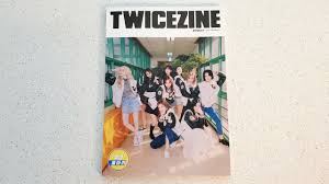 Twice 1st world tour twicelights trading cards for sale. Twice University íŒ¨ì…˜ë™ì•„ë¦¬ Trading Cards Opening X700 3 500 Cards Youtube