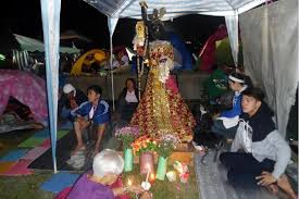 Statutory holidays are observed by federal employees and most canadians, although increasingly, statutory holidays are becoming days for shopping and for large sales. Feast Of The Black Nazarene Draws Millions To Manila S Streets Catholics Cultures