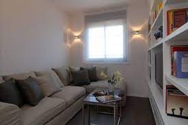 Small Living Room Ideas That Defy Standards With Their Stylish Designs Small Tv Room Small Living Rooms Narrow Living Room