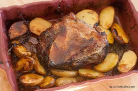 Palette de porc alsacienne au gruyère et au riesling. Palette De Porc Glacee Au Miel Et Ses Pommes De Terre Rissolees Recette Simple Et Rapide