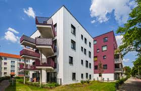 Ein großes angebot an mietwohnungen in euskirchen finden sie bei immobilienscout24. Bremens Tarzan Und Jane In Equitone Und Putz Gekleidet
