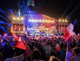 Retrouvez le programme tv complet, par horaire, par chaine ou par genre. Programme Tv Dimanche 14 Juillet 2019 Chaines Tnt Box Cable Sat