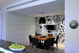 Discover professional decorating strategies to create sharing our navy dining room with grasscloth wallpaper and brass fixtures. Dining Room Wallpaper Ideas How To Choose The Perfect Decoration