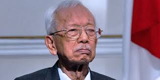 Umur 92 tahun) adalah seorang akademisi dan diplomat indonesia. Y04kcxbkyeh Mm