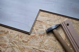 Achten sie darauf, dass sie ausschließlich klebstoff verwenden, der für den einsatzzweck geeignet ist. Laminat Vinyl Auf Osb Platten Verlegen Alle Infos Auf Einen Blick