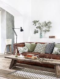 Rustic Home Decor Leather Couch Modern Farmhouse Bench Interior Design Scandinavian Home Style Home Living Room Home And Living Interior