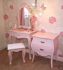 Tumblr Llb8svnpmp1qbgovgo1 500 Jpg 452 500 Pink Furniture Girls Bedroom Vintage Vintage Bedroom Furniture