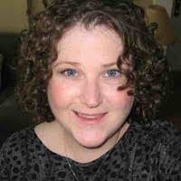 Noelle Derosa's Instagram, Twitter & Facebook