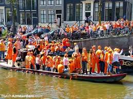 Why The Dutch Wear Orange Dutchamsterdam Com Amsterdam Tourist Amsterdam Canals Tourist Information