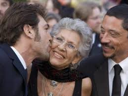 He was born in las palmas de gran canaria, spain, to actress pilar bardem (maría del pilar bardem muñoz) and businessman josé carlos encinas doussinague. 3wxagrm4jooptm