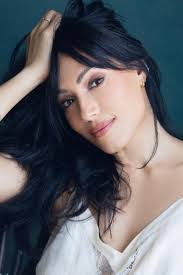 Tanya Schaffer's Instagram, Twitter & Facebook