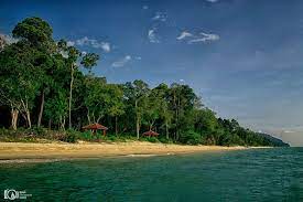 Pantai / lenggeng pasir panjang serting rulu. Facebook