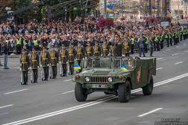 Украинская власть ожидает, что мировые лидеры, а также выжившие во время холокоста. Voennyj Parad V Kieve Na Kreshatike Smotret Video I Foto Parada Na Den Nezavisimosti 24 08 2017