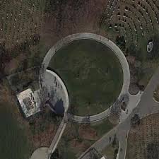 Jfk grave is a q: John F Kennedy Burial Site In Arlington Va Virtual Globetrotting
