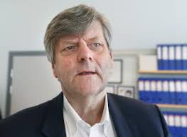 Har fått seks nye kandidater i jakten på ny styreleder for UNN