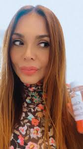 Veronica De Messina ⚡️ Glow Magician .🧿 (@treatsfortheface) • Instagram  photos and videos