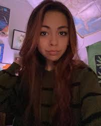 Ariel Rhea's Instagram, Twitter & Facebook