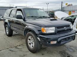 On the interior of the 4runner you will find it to be very utilitarian and very functional as well. Jt3gn86rx10208266 2001 Toyota 4runner Sr Black Price History History Of Past Auctions Prices And Bids History Of Salvage And Used Vehicles