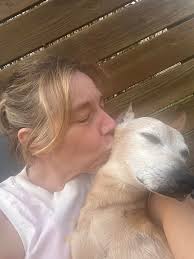 Freedom never felt so good with a Chi kiss