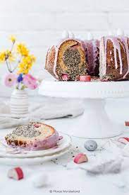 mohn eierlikor kuchen mit rhabarber akzenten maras wunderland rezept rhabarber eierlikorkuchen kuchen