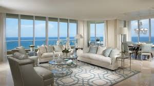 23 Luxury Interior Designs With Beautiful Ocean View Coastal Decorating Living Room Transitional Interior Design Coastal Living Rooms